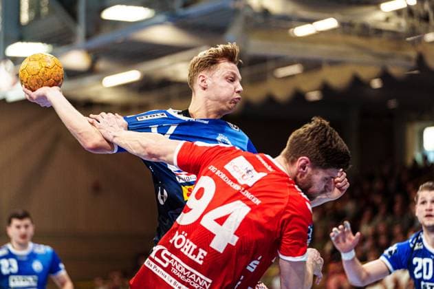 Niko Blaauw (VfL Luebeck-Schwartau, 17), Georg Poehle (HSG Nordhorn-Lingen, 94) GER, VfL Luebeck-Schwartau vs. HSG Nordhorn-Lingen, Handball, 2. Bundesliga, Spieltag 27, Saison 2023 2024, 05.04.2024 GER, VfL Luebeck-Schwartau vs. HSG Nordhorn-Lingen, Handball, 2. Bundesliga, Spieltag 27, Saison 2023 2024, 05.04.2024 Luebeck