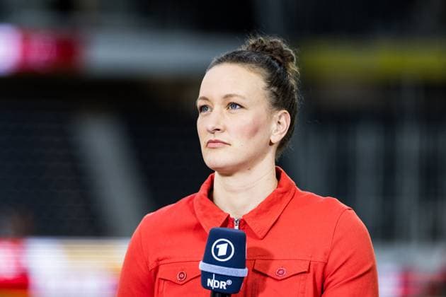 UEFA Women’s European Qualifiers: Österreich - Deutschland; 05.04.2024 Almuth Schult (TV-Expertin und Nationalspielerin) UEFA Women’s European Qualifiers: Österreich - Deutschland; Raiffeisen Arena, Linz, 05.04.2024 Copyright: xBEAUTIFULxSPORTS Wunderlx