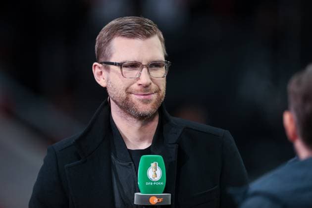 03.04.2024, Fussball, Saison 2023 2024, DFB-Pokal, Halbfinale, Bayer 04 Leverkusen - Fortuna Düsseldorf, Per Mertesacker im Interview, Leverkusen BayArena NRW Deutschland xRHR-FOTO DEx *** 03 04 2024, Football, Season 2023 2024, DFB Cup, Semi-final, Bayer 04 Leverkusen Fortuna Düsseldorf, Per Mertesacker in an interview, Leverkusen BayArena NRW Germany xRHR PHOTO DEx Copyright: DennisxEwert RHR-FOTOx RHR-FOTO DE