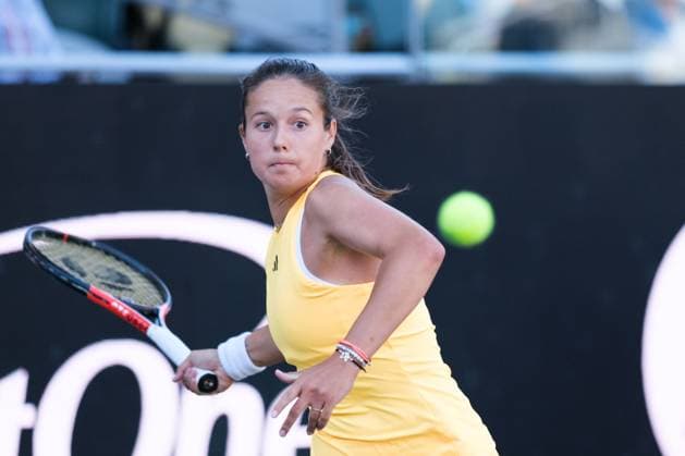 April 5, 2024, Charleston, South Carolina, USA: (4) DARIA KASATKINA hits the ball during her match against JAQUELINE CHRISTIAN of Romania winning two of the three sets at the Credit One Charleston Open quarter finals Charleston USA - ZUMAv134 20240405_zsp_v134_014 Copyright: xMaxwellxVittoriox