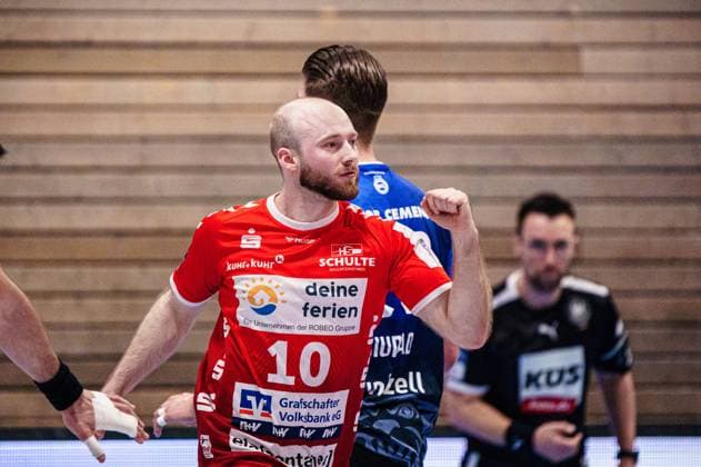 Torjubel Jubel Maximilian Lux (HSG Nordhorn-Lingen, 10) GER, VfL Luebeck-Schwartau vs. HSG Nordhorn-Lingen, Handball, 2. Bundesliga, Spieltag 27, Saison 2023 2024, 05.04.2024 GER, VfL Luebeck-Schwartau vs. HSG Nordhorn-Lingen, Handball, 2. Bundesliga, Spieltag 27, Saison 2023 2024, 05.04.2024 Luebeck