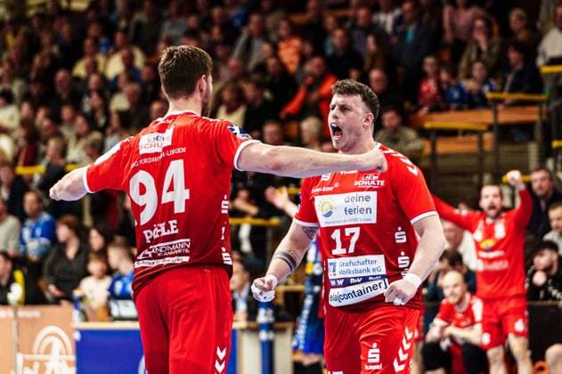 Torjubel Jubel Jakub Stryc (HSG Nordhorn-Lingen, 17), Georg Poehle (HSG Nordhorn-Lingen, 94) GER, VfL Luebeck-Schwartau vs. HSG Nordhorn-Lingen, Handball, 2. Bundesliga, Spieltag 27, Saison 2023 2024, 05.04.2024 GER, VfL Luebeck-Schwartau vs. HSG Nordhorn-Lingen, Handball, 2. Bundesliga, Spieltag 27, Saison 2023 2024, 05.04.2024 Luebeck