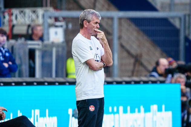 Friedhelm Funkel (1. FC Kaiserslautern, Trainer) GER, Hamburger SV vs. 1. FC Kaiserslautern, Fussball, 2. Bundesliga, Spieltag 28, Saison 2023 2024, 06.04.2024 DFL REGULATIONS PROHIBIT ANY USE OF PHOTOGRAPHS AS IMAGE SEQUENCES AND OR QUASI-VIDEO GER, Hamburger SV vs. 1. FC Kaiserslautern, Fussball, 2. Bundesliga, Spieltag 28, Saison 2023 2024, 06.04.2024 Hamburg