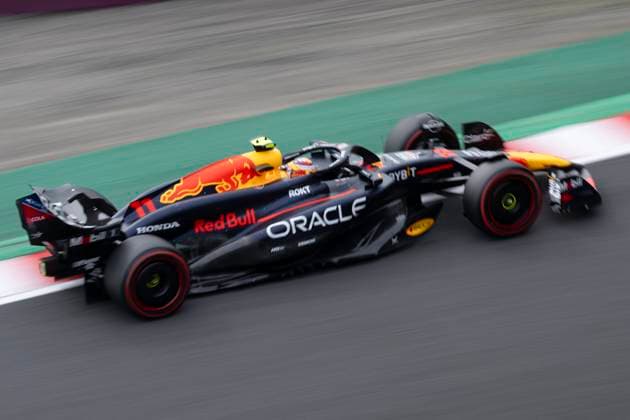 April 6, 2024, Suzuka, Mie, Japan: SERGIO PEREZ (MEX) of Oracle Red Bull Racing 11 racing on Qualifying day of the 2024 Formula 1 Japanese Grand Prix. Max Verstappen qualified on pole position. Suzuka Japan - ZUMAb177 20240406_aap_b177_060 Copyright: xTaidghxBarronx