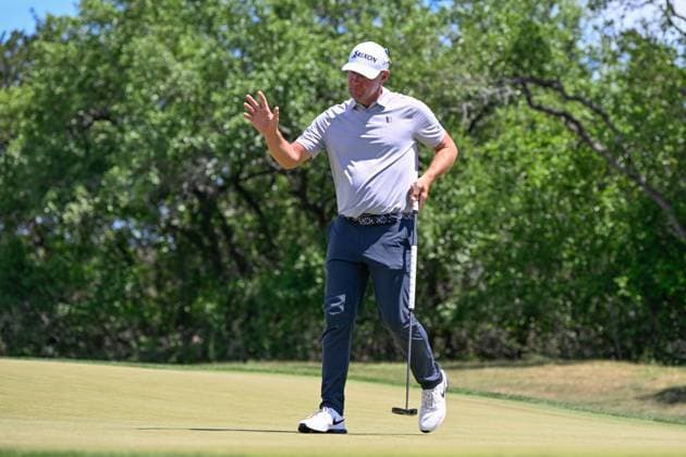 SAN ANTONIO, TX - APRIL 05: Lucas Glover (USA) after sinking his birdie putt on 9 during Rd2 of the Valero Texas Open at TPC San Antonio (Oaks Course) on April 5, 2024, in San Antonio, Texas. (Photo by Ken Murray Icon Sportswire) GOLF: APR 05 PGA, Golf Herren Valero Texas Open EDITORIAL USE ONLY Icon2404050352