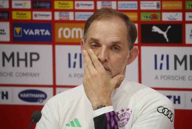 Sport Themen der Woche KW14 Sport Bilder des Tages 06.04.24 1. FC Heidenheim - FC Bayern München Deutschland, Heidenheim, 06.04.2024, Fussball, Bundesliga, 1. FC Heidenheim - FC Bayern München: . Thomas Tuchel Trainer FC Bayern *** 06 04 24 1 FC Heidenheim FC Bayern Munich Germany, Heidenheim, 06 04 2024, Football, Bundesliga, 1 FC Heidenheim FC Bayern Munich Thomas Tuchel Coach FC Bayern