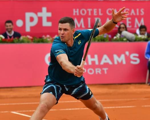 Hubert Hurkacz (Polen) erreicht bei den Estoril Open in Portugal das Finale Estoril Open, Portugal, 6. April 2024 - Hubert Hurkacz (Polen) erreicht bei den Estoril Open in Portugal erstmals das Finale eines internationalen Sandplatzturniers durch einen 6:3, 3:6 und 6:3-Erfolg über den Chilenen Cristian Garin. Estoril Estoril Tennis Club Lisbon Portugal