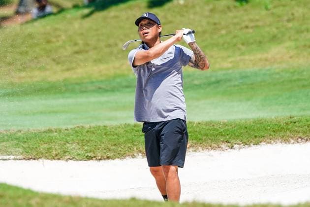 April 6, 2024, Doral, Florida, USA: Anthony Kim hits out of a greenside bunker on the 16th green during the second round of LIV Golf Miami at Trump National Doral. Doral USA - ZUMAw109 20240406_fap_w109_015 Copyright: xDebbyxWongx