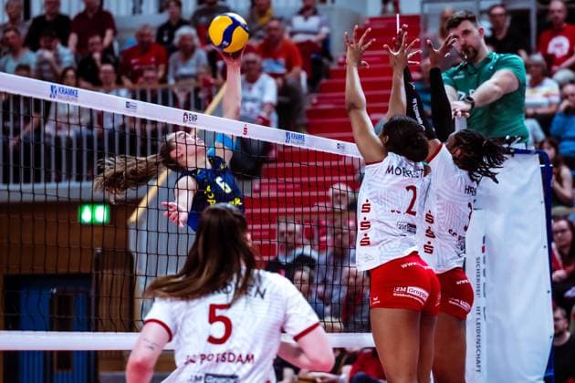 VBL Volleyball-Bundesliga; SC Potsdam - SSC Palmberg Schwerin; PlayOff Halbfinale, 06.04.2024 VBL Volleyball-Bundesliga; SC Potsdam - SSC Palmberg Schwerin; 06.04.2024 Copyright: xBEAUTIFULxSPORTS NicolxMarschallx