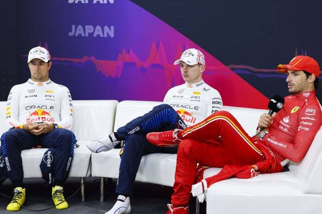 PEREZ Sergio (mex), Red Bull Racing RB20, portrait, VERSTAPPEN Max (ned), Red Bull Racing RB20, portrait, SAINZ Carlos (spa), Scuderia Ferrari SF-24, portrait during the Formula 1 MSC Cruises Japanese Grand Prix 2024, 4th round of the 2024 Formula One World Championship, WM, Weltmeisterschaft from April 5 to 7, 2024 on the Suzuka International Racing Course, in Suzuka, Japan - F1 - JAPANESE GRAND PRIX 2024 DPPI Panoramic  240407_R04_GIAPPONE__LF36413