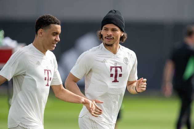 Jamal Musiala 42 (FC Bayern Muenchen), 10 , Abschlusstraining vor dem UEFA Champions League-Spiel gegen den FC Arsenal, Saison 2023 2024 an der Saebener Strasse. 08.04.2024 DFB regulations prohibit any use of photographs as image sequences and or quasi-video Muenchen Bayern Deutschland