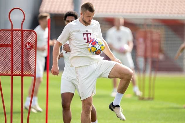 Eric Dier 15 (FC Bayern Muenchen), Abschlusstraining vor dem UEFA Champions League-Spiel gegen den FC Arsenal, Saison 2023 2024 an der Saebener Strasse. 08.04.2024 DFB regulations prohibit any use of photographs as image sequences and or quasi-video Muenchen Bayern Deutschland
