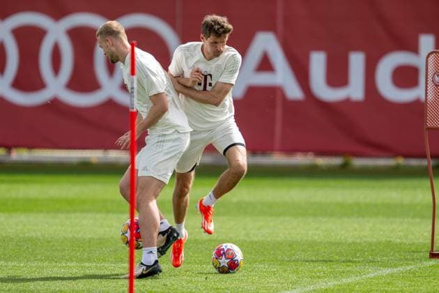 Thomas Mueller 25 (FC Bayern Muenchen), Abschlusstraining vor dem UEFA Champions League-Spiel gegen den FC Arsenal, Saison 2023 2024 an der Saebener Strasse. 08.04.2024 DFB regulations prohibit any use of photographs as image sequences and or quasi-video Muenchen Bayern Deutschland