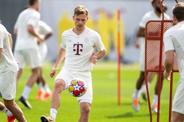 Joshua Kimmich 6 (FC Bayern Muenchen), Abschlusstraining vor dem UEFA Champions League-Spiel gegen den FC Arsenal, Saison 2023 2024 an der Saebener Strasse. 08.04.2024 DFB regulations prohibit any use of photographs as image sequences and or quasi-video Muenchen Bayern Deutschland