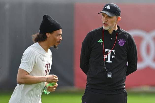 Trainer Thomas TUCHEL (Bayern Muenchen), Leroy SANE (Bayern Muenchen), Abschlusstraining vor dem Fussball Champions League Viertelfinale FC Arsenal - FC Bayern Muenchen am 08.04.2024 auf dem Trainingsgelaende an der Saebener Strasse in Muenchen. Â