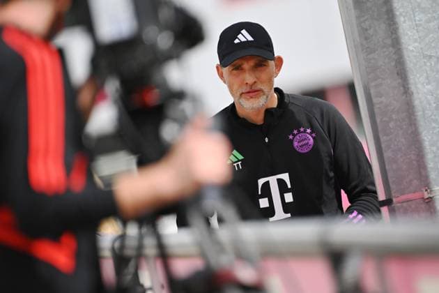 Trainer Thomas TUCHEL (Bayern Muenchen), Abschlusstraining vor dem Fussball Champions League Viertelfinale FC Arsenal - FC Bayern Muenchen am 08.04.2024 auf dem Trainingsgelaende an der Saebener Strasse in Muenchen. Â