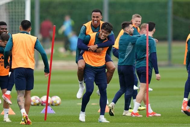 Arsenal Media Activities Takehiro Tomiyasu of Arsenal and Gabriel of Arsenal during the Arsenal team training session ahead of the UEFA Champions League Quarter-Final 1st leg football match against Bayern Munich at Arsenal FC Training Centre, London Colney, England, United Kingdom on 8 April 2024 Editorial use only. All images are copyright Every Second Media Limited. No images may be reproduced without prior permission. Copyright: xIMAGO EveryxSecondxMediax ESM-0979-0030