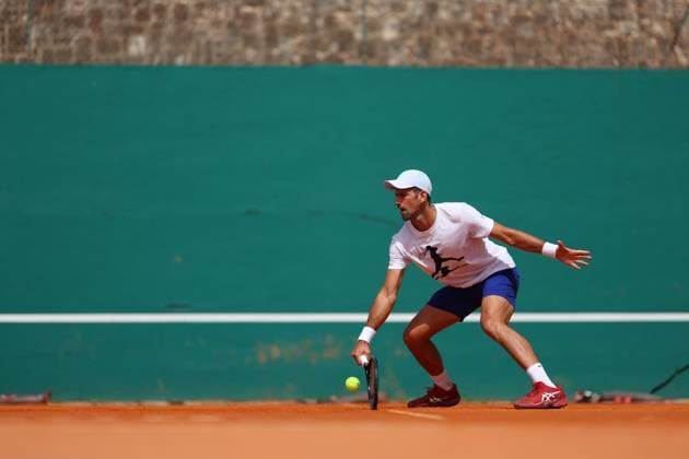 Sport Bilder des Tages Novak Djokovic (Ser) TENNIS : Rolex Monte Carlo Masters - 08 04 2024 AntoineCouvercelle Panoramic 