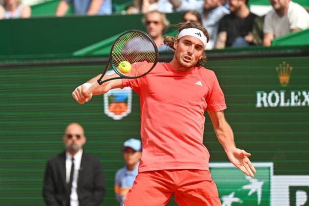 Rolex Monte-Carlo Masters - Day Three MONTE-CARLO, MONACO - APRIL 8: Stefanos Tsitsipas of Greece in action against Laslo Djere of Serbia during day three of the Rolex Monte-Carlo Masters at Monte-Carlo Country Club on April 8, 2024 in Monte-Carlo, Monaco. (Photo by Andy Astfalck) Copyright: xBEAUTIFULxSPORTS Astfalckx