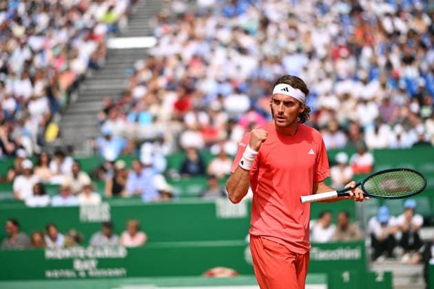 Monaco Rolex Masters Stefanos Tsitsipas (GRE) during his first round match at the Monaco Rolex Masters in Monte Carlo, on April, 8, 2024. Photo by Corinne Dubreuil ABACAPRESS.COM Monaco Monaco  Copyright: xDubreuilxCorinne ABACAx