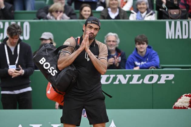 Tennis - Rolex Monte Carlo 2024 - ATP, Tennis Herren - Matteo Berrettini - Italie TENNIS - Rolex Monte Carlo 2024 - MC - 099 04 2024 ChrysleneCaillaud Panoramic 