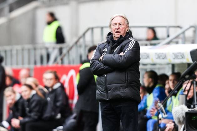 Sport Themen der Woche KW15 Sport Bilder des Tages Fussball, Frauen Nationalmannschaft Saison 2023 24 UEFA European Women™s Championship Qualifikationsspiel Deutschland - Island 09.04.2024, Tivoli Aachen Horst Hrubesch (Trainer Deutschland) Aachen Tivoli Nordrhein-Westfahlen Deutschland *** Sport, Football, Womens national team Season 2023 24 UEFA European Women™s Championship Qualifier Germany Iceland 09 04 2024, Tivoli Aachen Horst Hrubesch Coach Germany Aachen Tivoli North Rhine-Westphalia Germany