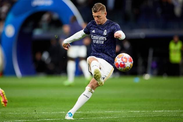 Toni Kroos of Real Madrid CF warming up during the UEFA Champions League 2023 24 quarter-finals match between Real Madrid CF and Manchester City at Estadio Santiago Bernabeu on April 09, 2024 in Madrid, Spain. FOOTBALL : Real Madrid vs Manchester City - UEFA Ligue des Champions - 1 4 Quart - 09 04 2024 LGM Panoramic 