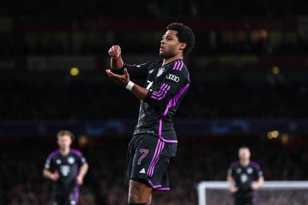 Arsenal v Bayern Munich 09 April 2024, London - UEFA Champions League - Quarter Final - First leg - Arsenal v Bayern Munich - Serge Gnabry of Bayern Munich celebrates scoring their 1st goal - Photo: Jacques Feeney Offside. London UK Copyright: xJacquesxFeeneyx xOffsidexOffside