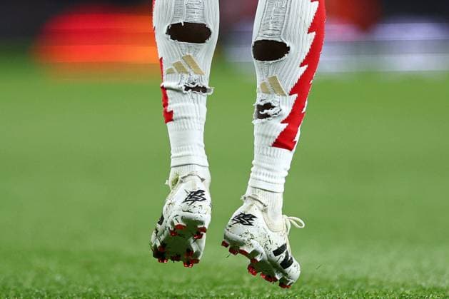 Detail on the socks of Bukayo Saka of Arsenal Arsenal v Bayern Munich, UEFA Champions League, Quarter Final, First Leg, Football, Emirates Stadium, London, UK - 09 Apr 2024 EDITORIAL USE ONLY No use with unauthorised audio, video, data, fixture lists, club league logos or live services. Online in-match use limited to 120 images, no video emulation. No use in betting, games or single club league player publications. Copyright: xSimonxDael Shutterstockx 14424047cb