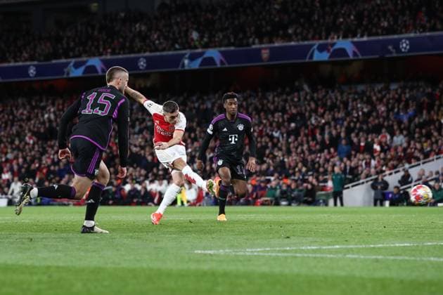 Sport Bilder des Tages Arsenal v Bayern Munich 09 April 2024, London - UEFA Champions League - Quarter Final - First leg - Arsenal v Bayern Munich - Leandro Trossard of Arsenal scores their 2nd goal - Photo: Jacques Feeney Offside. London UK Copyright: xJacquesxFeeneyx xOffsidexOffside