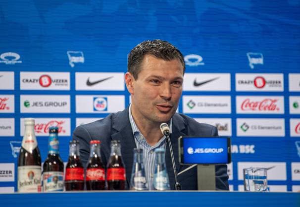 Fussball, Herren, Saison 2023 2024, 2. Bundesliga, Hertha BSC, Pressekonferenz vor dem Spiel gegen Hansa Rostock, im Bild: Sportdirektor Benjamin Weber (Hertha BSC), 10.04. 2024,