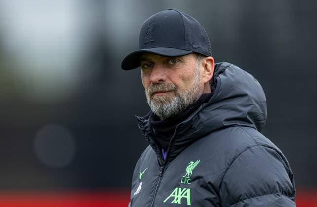 Football - UEFA Europa League - Quarter-Final 1st Leg - Liverpool FC v BC Atalanta - MD-1 LIVERPOOL, ENGLAND - Wednesday, April 10, 2024: Liverpool s manager Jürgen Klopp during a training session at the AXA Training Centre ahead of the UEFA Europa League Quarter-Final 1st Leg match between Liverpool FC and BC Atalanda. (Photo by David Rawcliffe Propaganda) LIVERPOOL AXA Training Centre MERSEYSIDE ENGLAND  Copyright: xDavidxRawcliffex P2024-04-10-Liverpool_Atalanta_MD-1-42