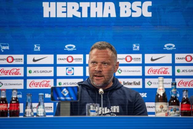 Fussball, Herren, Saison 2023 2024, 2. Bundesliga, Hertha BSC, Pressekonferenz vor dem Spiel gegen Hansa Rostock, im Bild: Trainer Pal Dardai (Hertha BSC), 10.04. 2024,