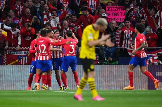 ESP: Atletico de Madrid v Borussia Dortmund. UEFA Champions League match. Quarter-finals Rodrigo de Paul of Atletico de Madrid celebrates after scoring the 1-0Rodrigo de Paul of Atletico de Madrid celebrates the 1-0 during the UEFA Champions League match, Quarter-finals, first leg, between Atletico de Madrid and Borussia Dortmund played at Civitas Metropolitano Stadium on April 10, 2024 in Madrid Spain. kpng Copyright: xBaguxBlancox xPRESSINPHOTOx PS_240410_005