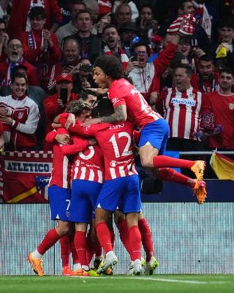 ESP: Atletico de Madrid v Borussia Dortmund. UEFA Champions League match. Quarter-finals Rodrigo de Paul of Atletico de Madrid celebrates after scoring the 1-0Rodrigo de Paul of Atletico de Madrid celebrates the 1-0 during the UEFA Champions League match, Quarter-finals, first leg, between Atletico de Madrid and Borussia Dortmund played at Civitas Metropolitano Stadium on April 10, 2024 in Madrid Spain. kpng Copyright: xBaguxBlancox xPRESSINPHOTOx PS_240410_006