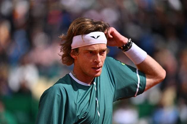 Monaco Rolex Masters Andrey Rublev (RUS) during his second round match at the Monaco Rolex Masters in Monte Carlo, on April, 10, 2024. Photo by Corinne Dubreuil ABACAPRESS.COM MONACO Monaco  Copyright: xDubreuilxCorinne ABACAx