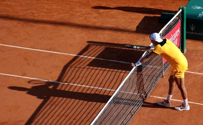 ROLEX MONTE-CARLO MASTERS HUITIEMES PHOTOPQR NICE MATIN Jean François Ottonello ; Roquebrune-Cap-Martin ; 11 04 2024 ; ROLEX MONTE-CARLO MASTERS HUITIEMES - Holger Rune (DEN en jaune) vs Grigor Dimitrov (BUL en blanc)