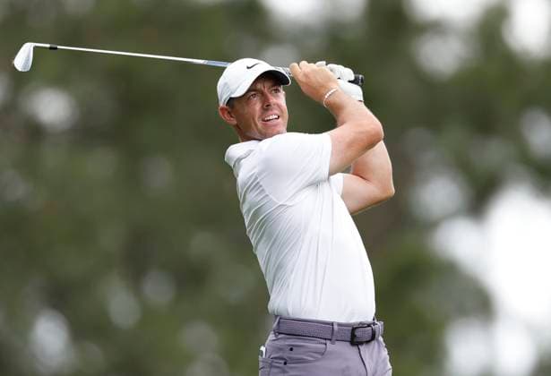 Northern Ireland s Rory McIlroy hits his tee shot on the fourth hole during the first round of the Masters Tournament at Augusta National Golf Club in Augusta, Georgia on Thursday, April 11, 2024.  AUG20240411128 JOHNxANGELILLO