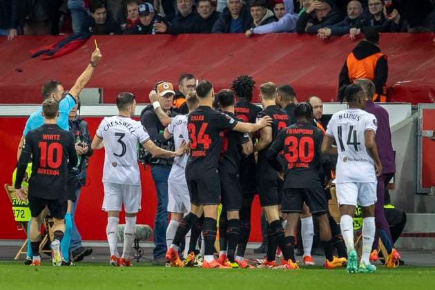 UEFA Europa League, Bayer 04 Leverkusen vs. West Ham United, 11.04.2024 Leverkusen, Germany - April 11: Lucas Paqueta (West Ham United, 10) received the yellow card after causing a foul during the UEFA Europa Leeague quarter finals between UEFA Europa League, Bayer 04 Leverkusen vs. West Ham United at BayArena on April 11, 2024 in Leverkusen, Germany. DFL REGULATIONS PROHIBIT ANY USE OF PHOTOGRAPHS AS IMAGE SEQUENCES AND OR QUASI-VIDEO. Copyright: xBEAUTIFULxSPORTS AxelxKohringx