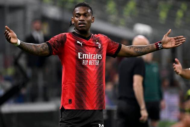 Fußball, EL, AC Mailand - AS Rom Rafael Leao of AC Milan reacts during the Europa League football match between AC Milan and AS Roma at San Siro stadium in Milano (Italy), April 11th, 2024. AndreaxStaccioli