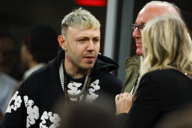 April 11, 2024, Milan, Lombardy, Italy: Singer LAZZA is spotted during the UEFA Europa League Quarterfinal first leg game between AC Milan and AS Roma at San Siro Stadium in Milan, Italy Milan Italy - ZUMAc179 20240411_zep_c179_033 Copyright: xMickaelxChavetx