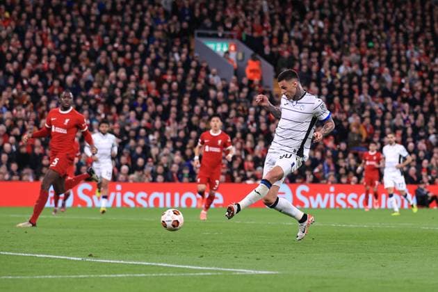 Football - UEFA Europa League - Quarter Final (1st Leg) - Liverpool v Atalanta 11th April 2024 - UEFA Europa League - Quarter Final (1st Leg) - Liverpool v Atalanta - Gianluca Scamacca of Atalanta scores their 2nd goal - Photo: Simon Stacpoole Offside. Liverpool UK Copyright: xSimonxStacpoolexOffside