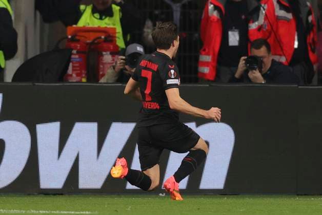 Bayer Leverkusen v West Ham United UEFA Europa League Jonas Hofmann of Bayer Leverkusen celebrates scoring his sides 1st goal during the UEFA Europa League Quarter-Final First Leg match at BayArena, Leverkusen Copyright: xPaulxChestertonx FIL-20009-0040 UK Newspapers OUT