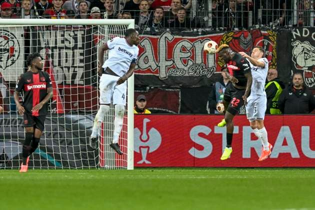 Victor Boniface ( 22, Bayer Leverkusen) erzielt das Tor zum 2:0 11.04.2024 Fussball Europa League, Bayer 04 Leverkusen vs West Ham United, BayArena, Leverkusen, NRW Germany