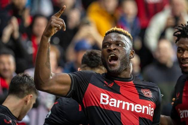 UEFA Europa League, Bayer 04 Leverkusen vs. West Ham United, 11.04.2024 Leverkusen, Germany - April 11: Victor Boniface (Bayer 04 Leverkusen, 22) heads the 2:0 goal during the UEFA Europa Leeague quarter finals between UEFA Europa League, Bayer 04 Leverkusen vs. West Ham United at BayArena on April 11, 2024 in Leverkusen, Germany. DFL REGULATIONS PROHIBIT ANY USE OF PHOTOGRAPHS AS IMAGE SEQUENCES AND OR QUASI-VIDEO. Copyright: xBEAUTIFULxSPORTS AxelxKohringx
