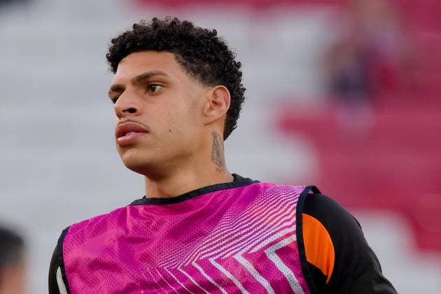 Lisbon, Portugal, April 11 2024: Luis Henrique Tomaz de Lima (44 Olympique de Marseille) warming up before the UEFA Europa League game between SL Benfica and Olympique de Marseille at Estadio da Luz in Lisbon, Portugal. (Pedro Porru SPP) Copyright: xPedroxPorrux xSPPx spp-en-PePoSp-4F8A5428