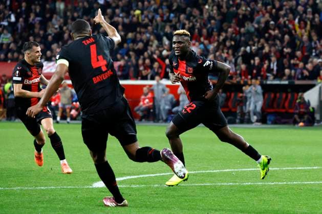 Leverkusen, Deutschland, UEFA Europa League, Bayer 04 Leverkusen : West Ham United FC 2-0 Viertelfinale,Quarter Finals 11. 04. 2024 in der Bay Arena in Leverkusen Victor BONIFACE (LEV) re.- hat den Treffer zum 2-0 erzielt und dreht jubelnd ab