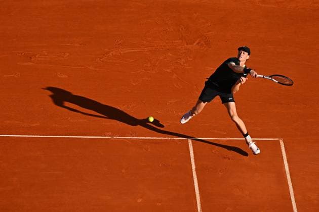 Monaco Rolex Masters Jannik Sinner (ITA) during his second round match at the Monaco Rolex Masters in Monte Carlo, on April, 11, 2024. Photo by Corinne Dubreuil ABACAPRESS.COM Monaco Monaco  Copyright: xDubreuilxCorinne ABACAx
