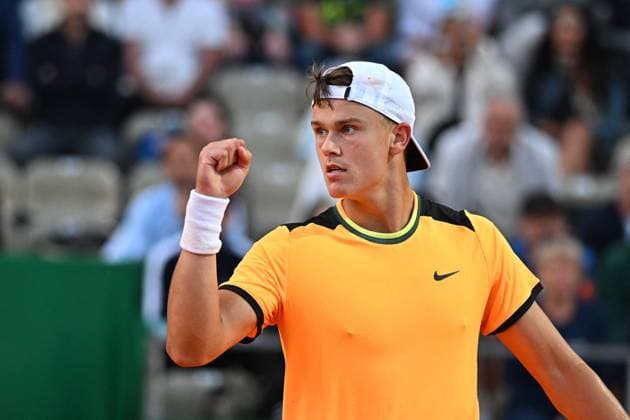 Monaco Rolex Masters Holger Rune (DEN) during his second round match at the Monaco Rolex Masters in Monte Carlo, on April, 11, 2024. Photo by Corinne Dubreuil ABACAPRESS.COM Monaco Monaco  Copyright: xDubreuilxCorinne ABACAx