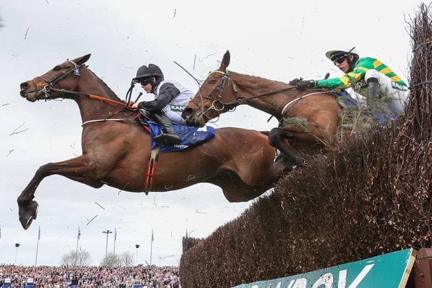 Sport Themen der Woche KW15 Sport Bilder des Tages The Randox Grand National 2024 Ladies Day Heart Wood ridden by Rachael Blackmore clears the jump during the 1:45pm Huyton Asphalt Franny Blennerhassett Memorial Mildmay Novices™ Steeple Chase (Class 1) during the The Randox Grand National 2024 Ladies Day at Aintree Racecourse, Liverpool, United Kingdom, 12th April 2024 (Photo by Mark Cosgrove News Images) Copyright: xMarkxCosgrove NewsxImagesx